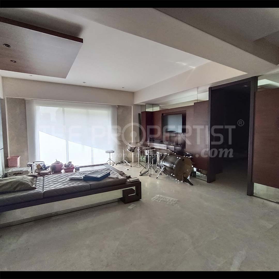 4 BHK Apartment