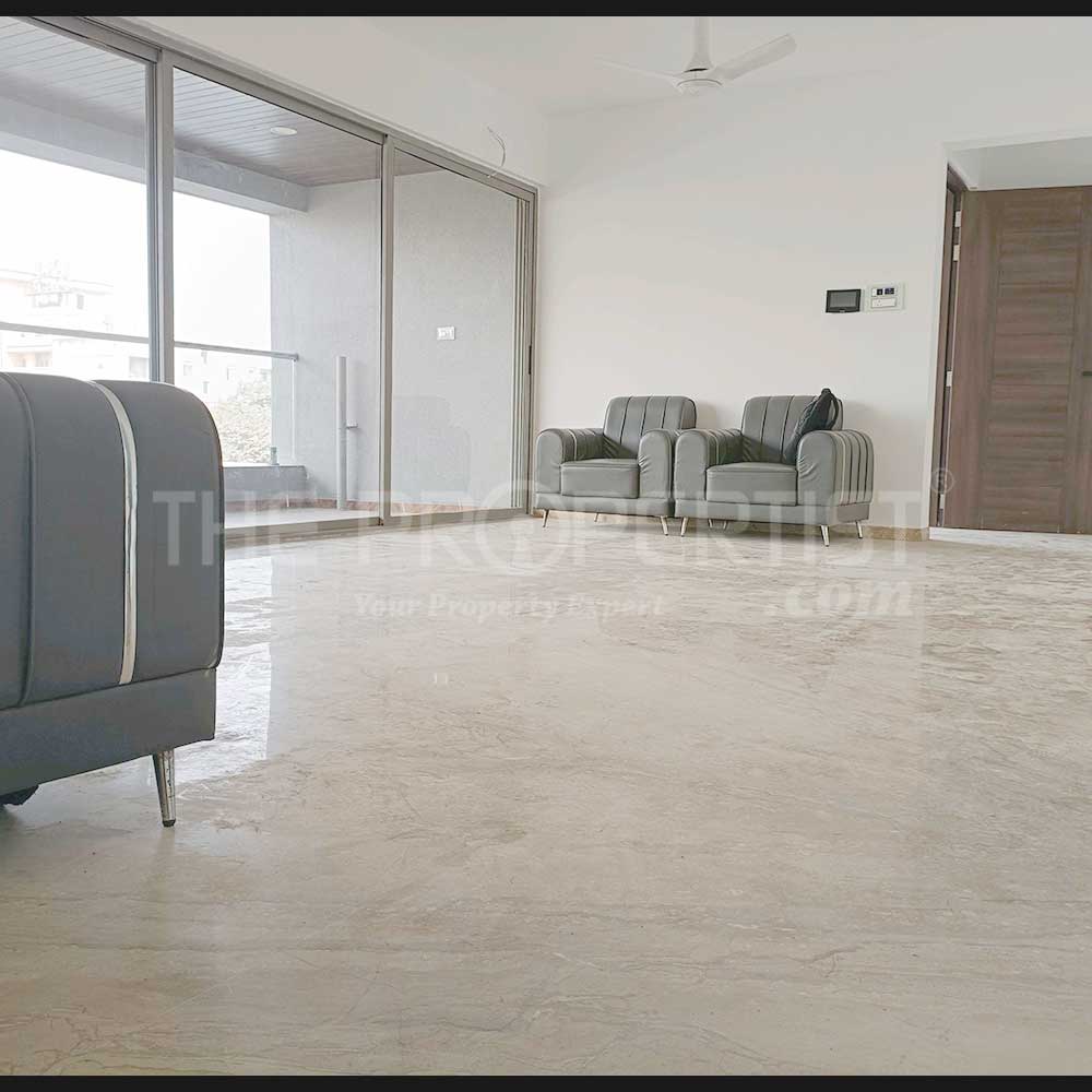 4 BHK Apartment